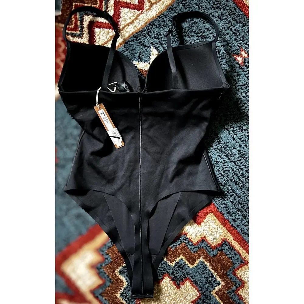 NWT Skims Ultimate Body Thong Bodysuit Onyx Black Size Small Womens